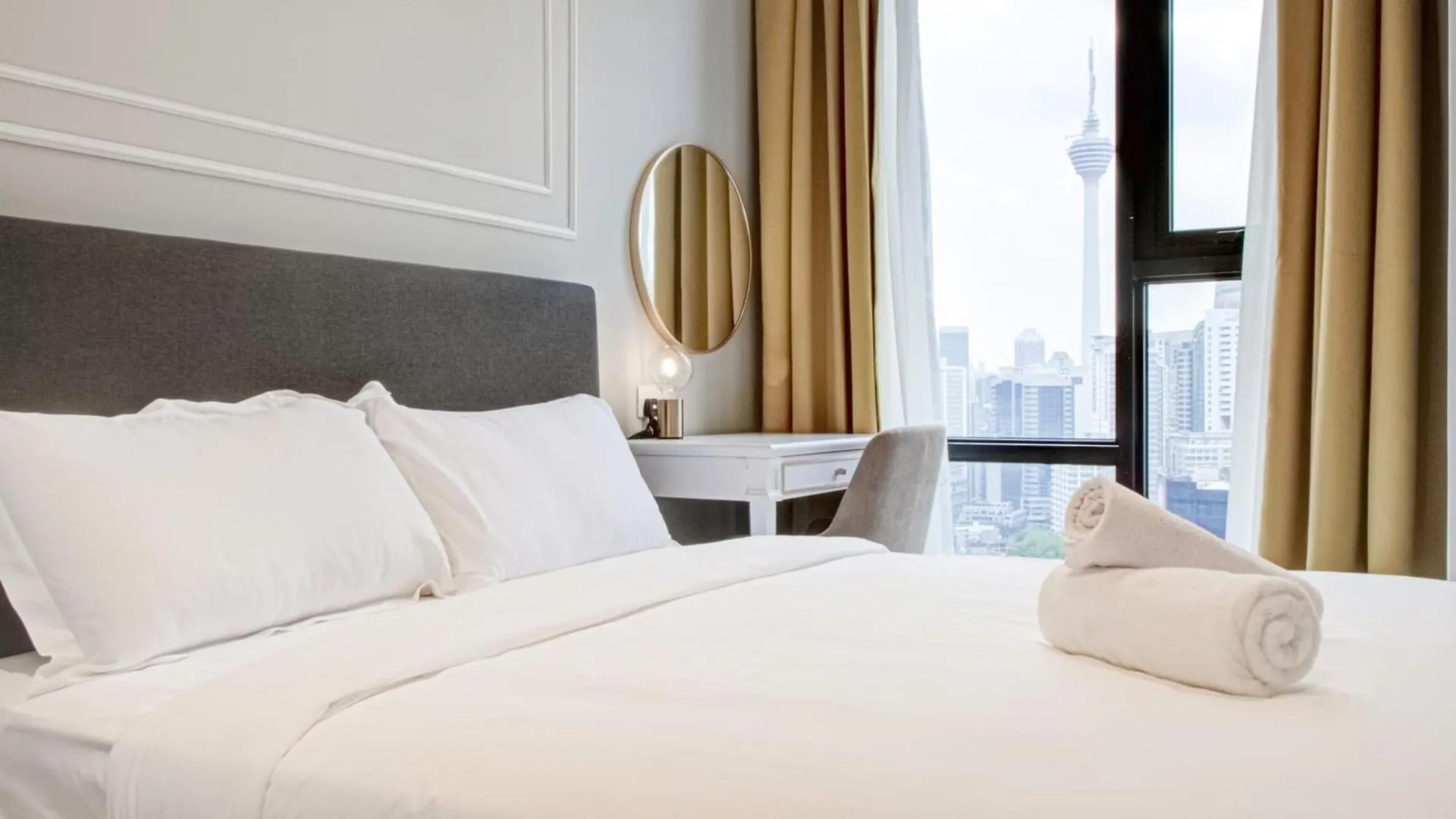 Axon Residence At Pavilion Klcc Kl Tower View By Kimiro Kuala Lumpur 0*,  Ma­lay­sia